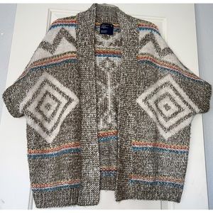 AMERICAN EAGLE AZTEC CHUNKY KNIT OPEN FRONT SWEATER - SIZE XS-S